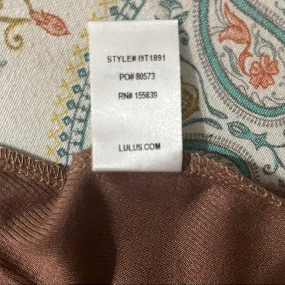 Lulu’s essential tank size small ribbed light brown. Washed but never warn - Picture 2 of 6